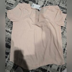 DR2 Tan and Cream Fitted T-Shirt with Peter Pan Collar